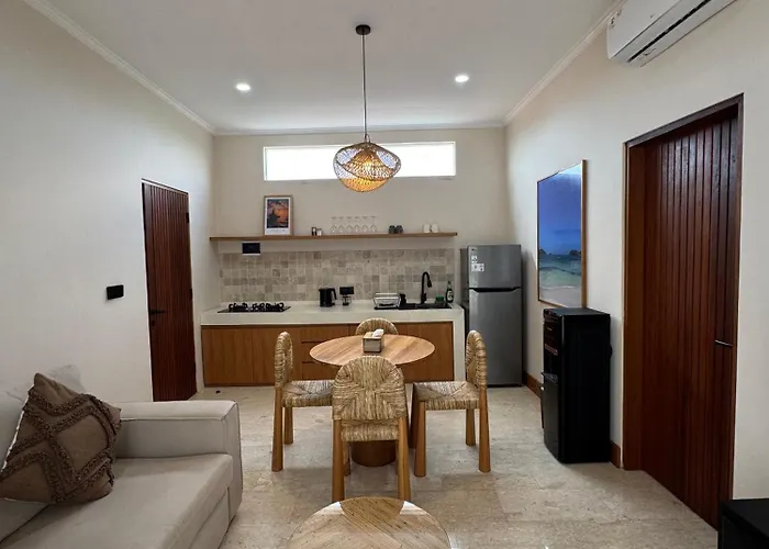 Regina Uluwatu